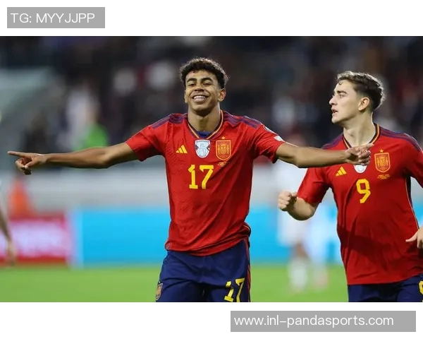 亚马尔花费超千万欧购皮克豪宅与女友共筑温馨新家